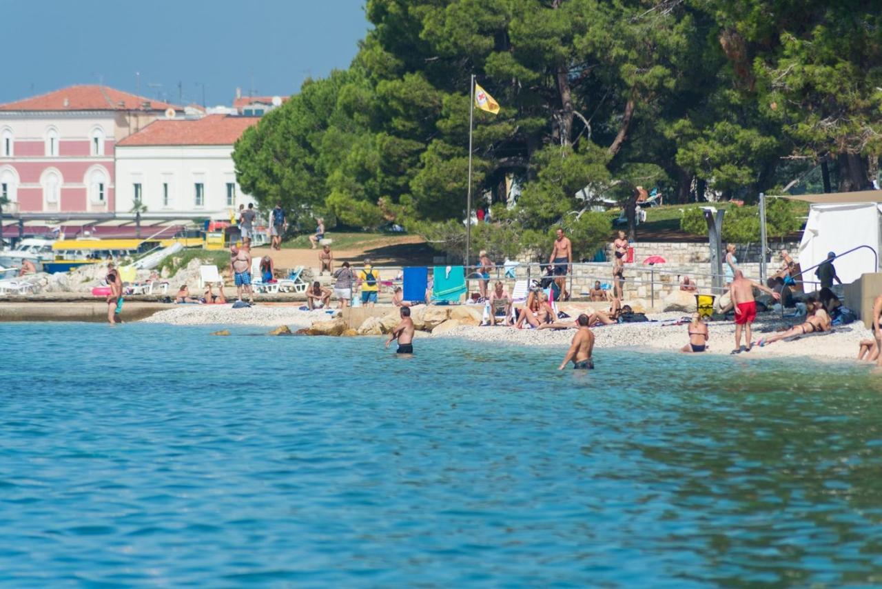 Two Bedroom Apartment La Mer Poreč Kültér fotó