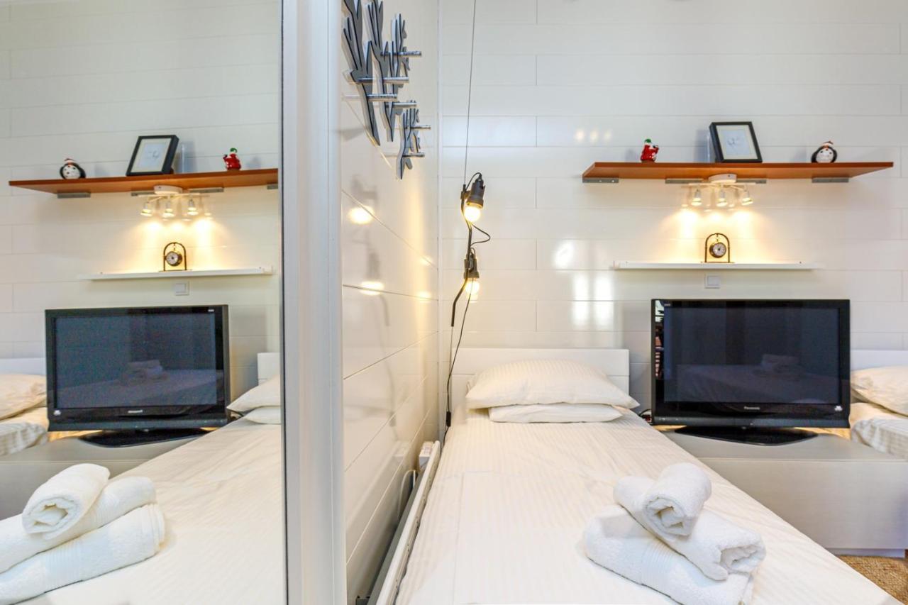 Two Bedroom Apartment La Mer Poreč Kültér fotó